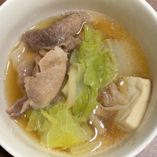 白菜と豚肉の鶏出汁スープ